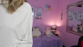 lolita_rousse hot blonde girl masturbates cunt