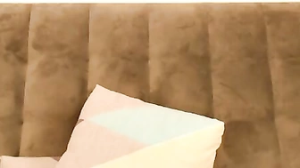 LittleDesire красивая вебкам шлюхота