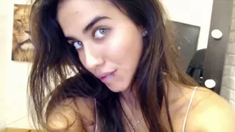 mary_dall writes pen on boobs and ass
