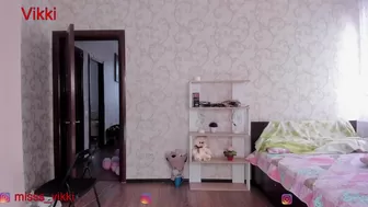 misss_vikki big breasted female