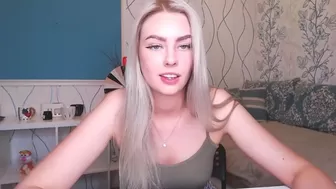 8a8y pleasant babe touches sexual lips with fingers