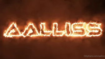 aalliss gorgeous young lady shows off her legs