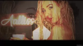 aalliss stroking boobs