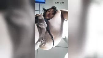 SHE REALLY BREAKS HER ANUS_brunettehotts_1080p