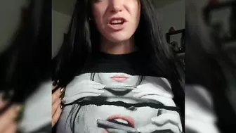 Anaconda Noire onlyfans luscious whore rubs boobs with oil