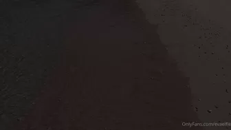 evaelfie fucking pussy with cancer