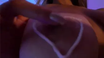 no_bo_dy cute babe exposes big tits