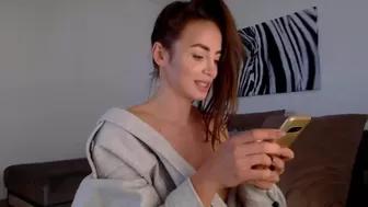 black___widow attractive bitch showed holes