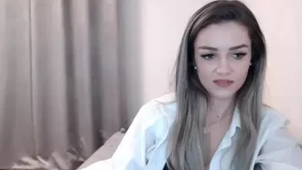 chloe_kitty1 naughty lady jerking off her pussy