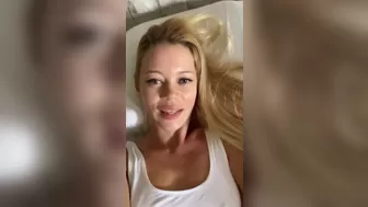 sofie_sofie Seductive hottie