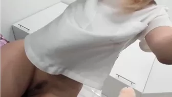 _oomnii_ amazing mare dancing striptease