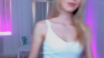 emmi_rosee i forgot to close the fries and turn on private e