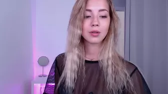 emmi_rosee perfect black