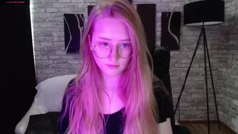 joan_gray premium videos from her Chaturbate profile