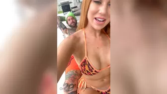 madisonmorgan bong anchovies in red