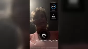 cassiebenderfit crazy lady jerks off and cums