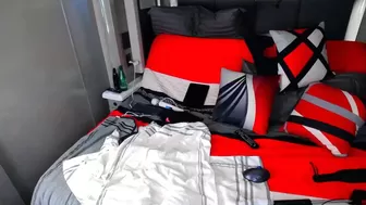 swingintourist cute slut fucks himself in the ass