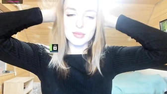 MissFentasy1 выдрачивает свой секель