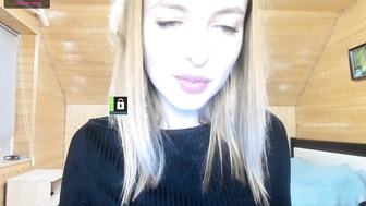 MissFentasy1 хочет реальный член промеж ног