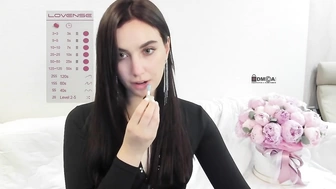 Dashpvlllllll подрочила перед камерой