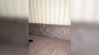 xNovax ебет себя маленьким вибратором