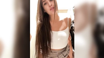 Olka008 авантажно трахнула свои промежности
