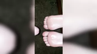 Sole Cum¡ he really Wanted to Cum on my Wrinkles¡_amateurfeet17_1080p