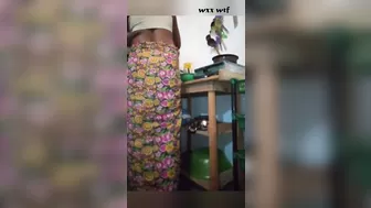 Srilankan Young Couple  ගෙදර වඩකාර කෙල්ලට හුකන හාමු_teensl_1080p