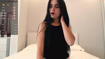 prideofpersia hot brunette girl pulls her pussy