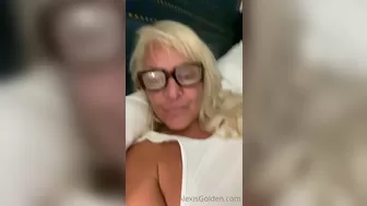 alexisgoldenxxx  february 2021