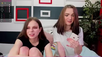 sophie__white chic orgasm