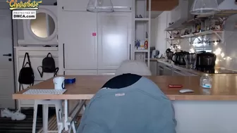 mikimakey whore friends masturbating pussies