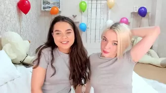 girl_of_yourdreams amazing pussy sucking on pussy