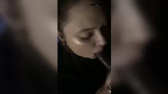 White Girl Sucks BBC_yk2200_1080p
