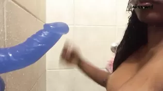 Amateur Ebony Sucks Dildo Dick ASMR in the Shower_Kandie Kayne_720p