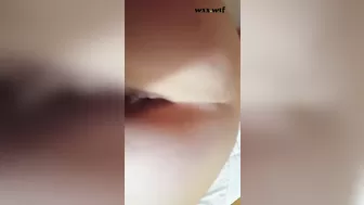 Backpage Escort Heather Takes a Creampie_middeep1_1080p