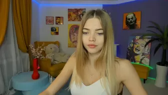 rina_mayers watch rubbing  with usa cam whore