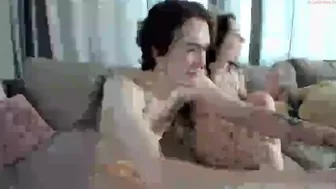 happylove_meow skinny cam girl is played by vibrator