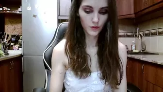 fit_family slim skinny girl gets an orgasm from masturbation