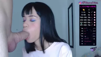 kalinuby new cosplay girl teases online show