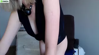 jscarlett hot babe fucks both holes