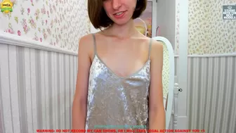 jesse_coy_ hot blonde girl masturbates cunt