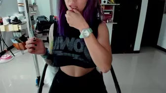 is_this_my_neighbor sexy lady fucks both holes