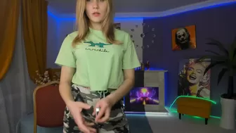 diana_noith sweet pussy pulls the cap