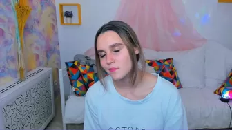 diana_noith very sweet booty finger teasing