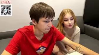 denandgirls tanned lady fucks her friend