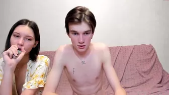 del_n_wayne krala with natural tits