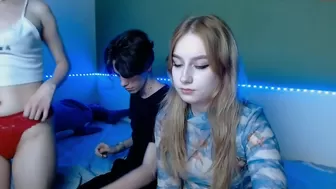 montiorene excited wet holes with a beautiful cam girl