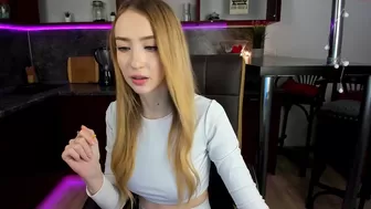 gudeetama fucks herself in the pussy with a toy