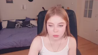 evaa_ocean busty bitch cums